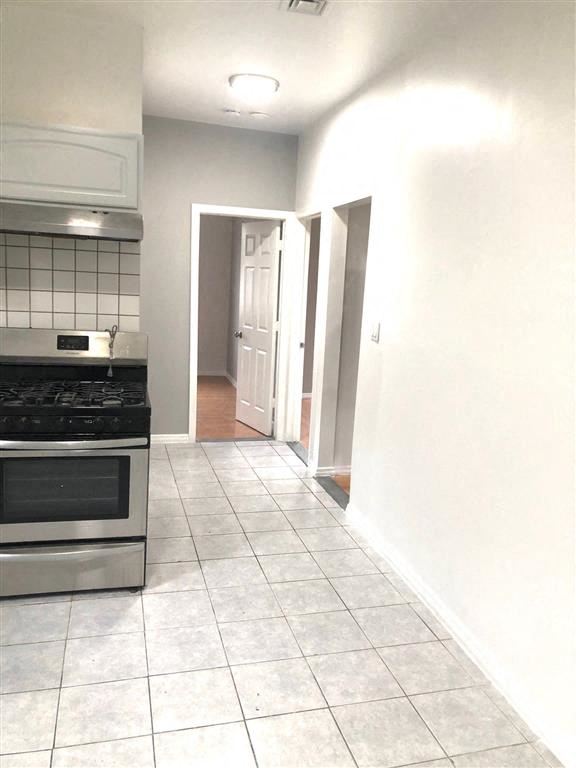 Irvington apartment for rent - 724-730 Lyons Avenue LLC