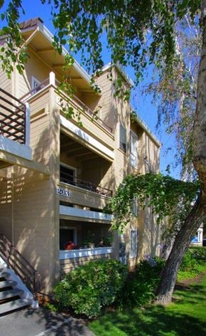 Concord apartment for rent - Exterior Photo