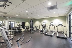 Canoga Park apartment for rent - fitness center at the verandas apartments in canoga park ca