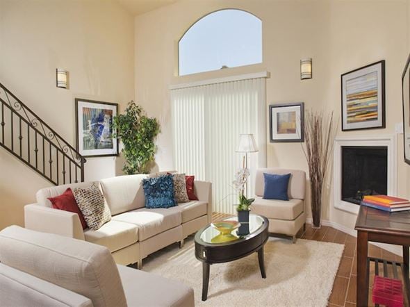 Canoga Park apartment for rent - Spacious Interior at The Verandas, Canoga Park, CA, 91304