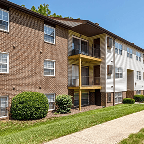 Baltimore townhouse for rent - our apartments offer a walkway to the apartments for rent