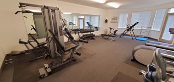 24/7 Fitness center