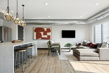 Rooftop sky lounge (apartments)