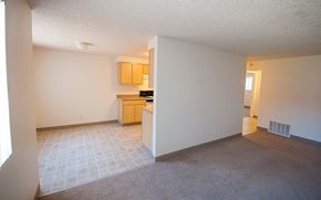 Hillsboro apartment for rent - Sierra West Unit Dining Area