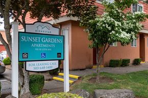 Hillsboro apartment for rent - Sunset Gardens Sign