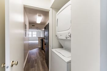 Washer & dryer