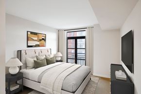 Washington apartment for rent - Bedroom With TV at Loree Grand at Union Place, Washington