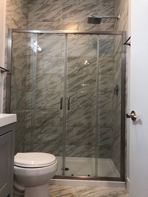Chicago apartment for rent - Bathroom Apt #1N
