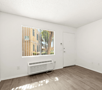 Air-conditioned units, cable ready