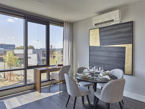 Hakensack apartment for rent - sun-filled floor to ceiling windows, 1 bedroom apartment Hackensack NJ