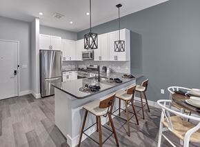 Woodbridge apartment for rent - Breakfast Bar Seating