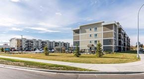 Lethbridge apartment for rent - Apartment complex with parking in between