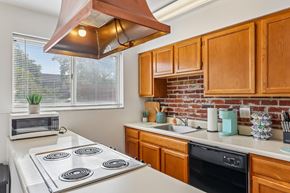 St. Louis townhouse for rent - Kitchen in a 2 bedroom at Georgetown of St. Louis Apartments
