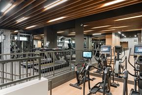 Los Angeles apartment for rent - fitness center with different equiptment