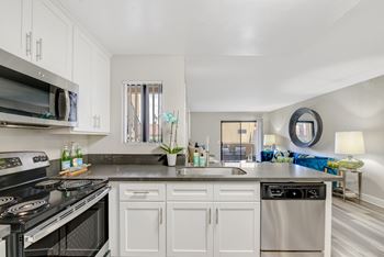 Quartz countertops in kitchen