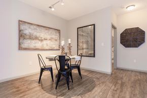Louisville apartment for rent - dining room