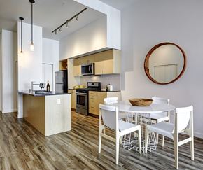 Bellevue apartment for rent - Dining Area