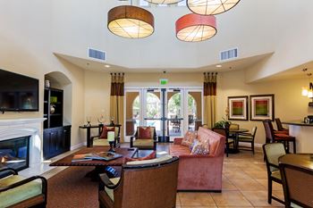 2 Business centers with conference rooms