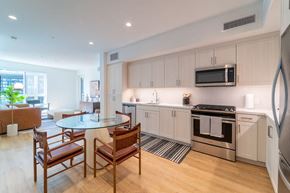 Culver City apartment for rent - kitchen