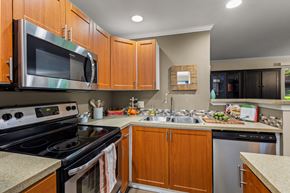Kirkland apartment for rent - Kitchen with stainless steel appliances at Hubbard's Crossing Apartments, Kirkland