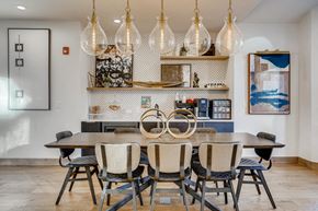 Glendale apartment for rent - clubhouse kitchen