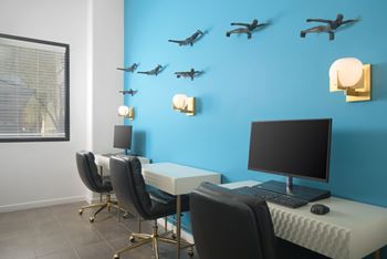 Cyber lounge