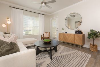 Spacious living room