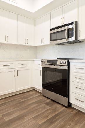 San Ramon apartment for rent - A kitchen with a stove and microwave.