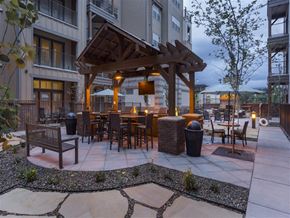 Flagstaff apartment for rent - outdoor lounge