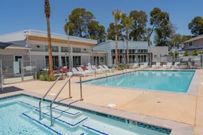Alameda apartment for rent - Pool and Spa