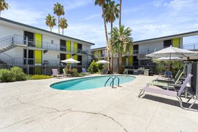 Phoenix apartment for rent - pool
