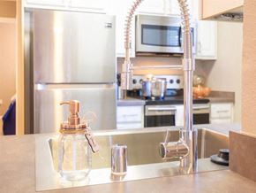 Fairfield apartment for rent - kitchen