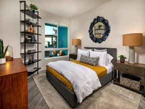 Orange apartment for rent - Bedroom