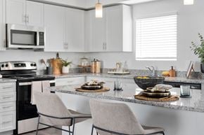 Glendale apartment for rent - Modern kitchen at Cardinal 95 apartments in Glendale, AZ.
