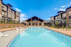 Parker apartment for rent - Swimming Pool