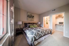 Phoenix apartment for rent - Bedroom at Alanza Place, Phoenix, AZ
