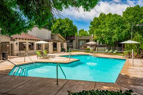 Albuquerque apartment for rent - Pool view at Eagle Point Apartments, New Mexico