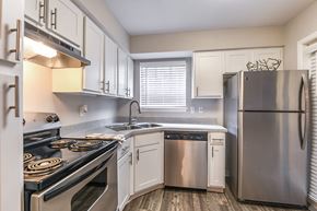 Orlando apartment for rent - Fully Equipped Kitchen at Fourteen01, Orlando