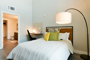 Oakland apartment for rent - Bedroom