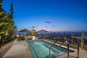 Los Angeles apartment for rent - Rooftop Terrace and Spa