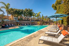 Carlsbad apartment for rent - Swimming pool with lounge chairs