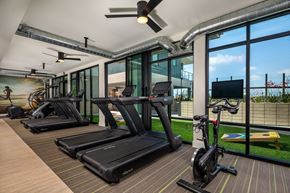 San Diego apartment for rent - Fitness Room