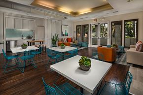 Riverside apartment for rent - Clubhouse