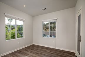 Spring Valley apartment for rent - Dining Room at Lakeview 88, Spring Valley, CA