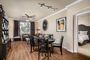 Lake Elsinore apartment for rent - Dining Area  at Ridgestone, Lake Elsinore, California