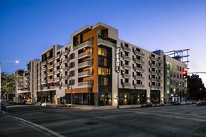 Los Angeles apartment for rent - The Pearl Twilight Exterior