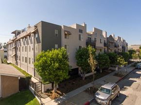 Woodland Hills apartment for rent - exterior of apartment building