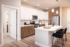 Colorado Springs apartment for rent - Luxurious Kitchen at The Allaso Peak, Colorado Springs, CO, 80907