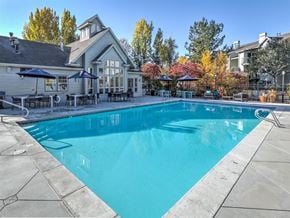 Boise apartment for rent - Pool Area