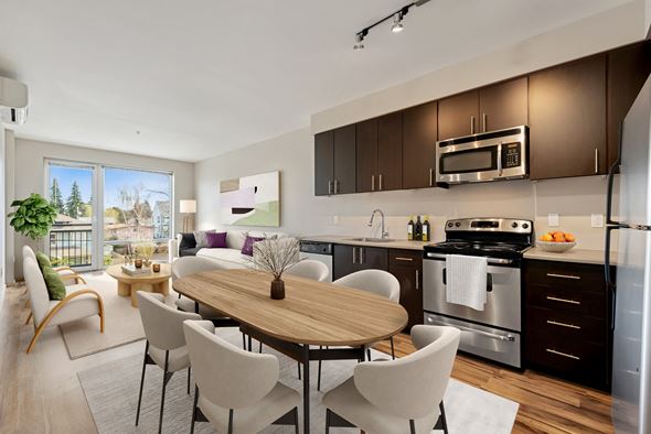 Portland apartment for rent - model kitchen and dining room